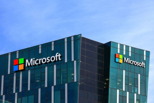 Microsoft ติดอันดับ 10 บริษัทเทคโนโลยีที่ใหญ่ที่สุดในโลก